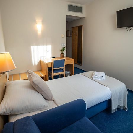 Hotel Jeruzalem Ljutomer Extérieur photo