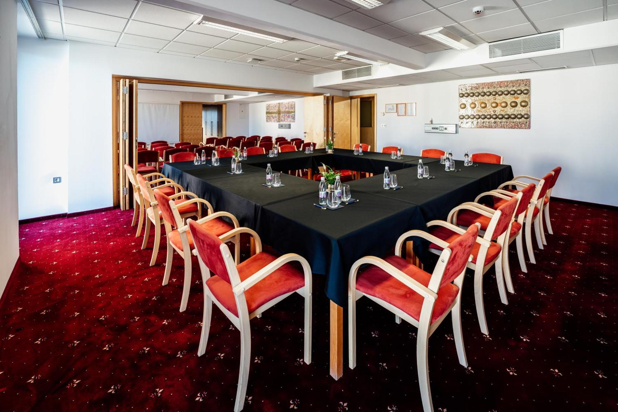 Hotel Jeruzalem Ljutomer Extérieur photo