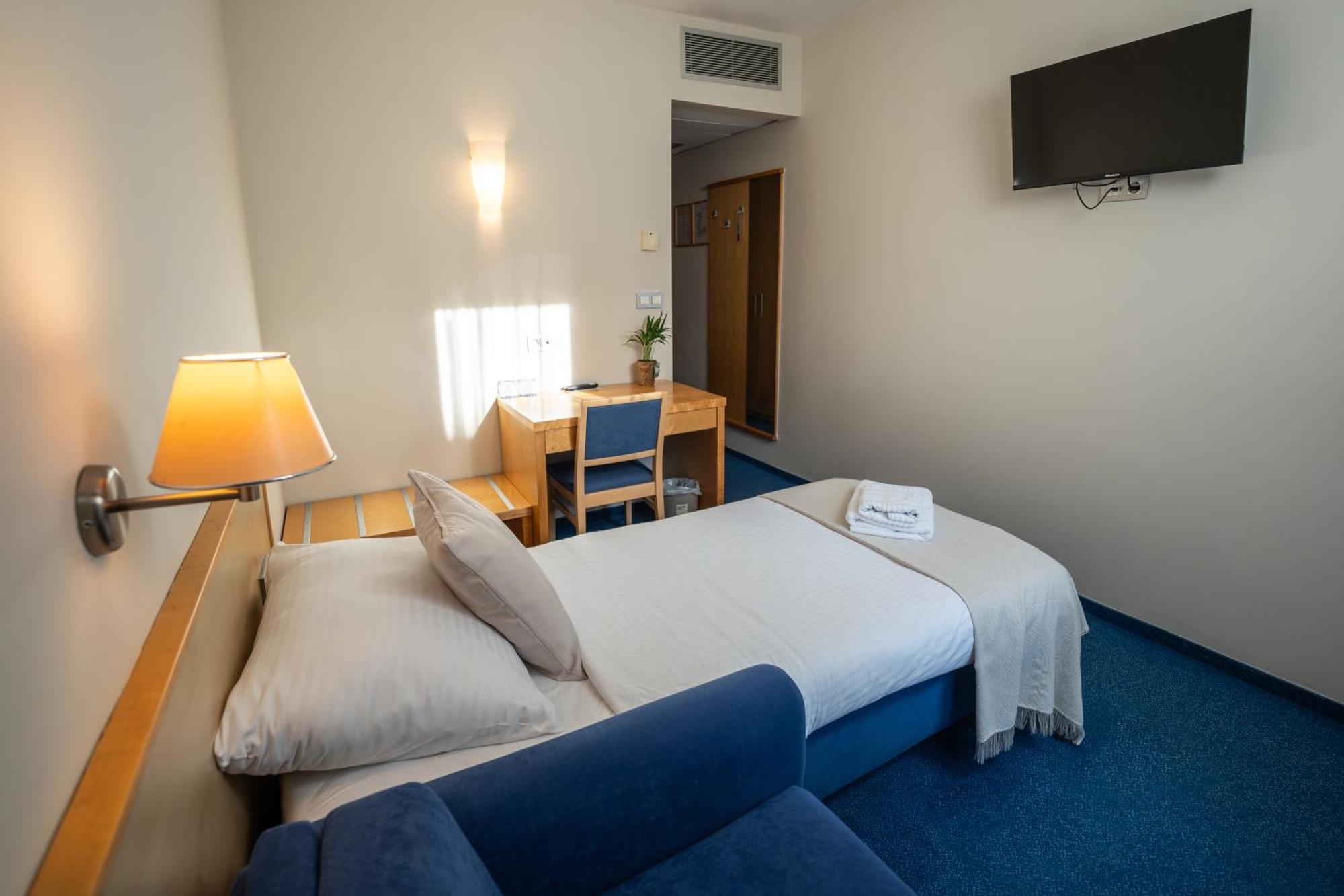 Hotel Jeruzalem Ljutomer Extérieur photo